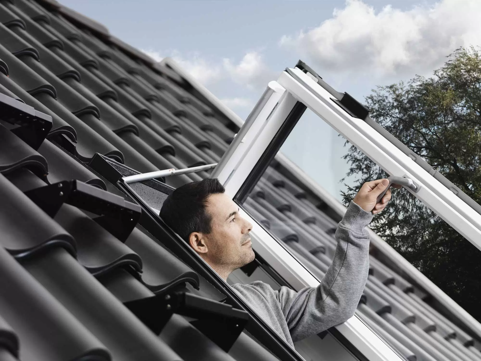 Слайд #2 | Окно-люк Velux GXL/GXU