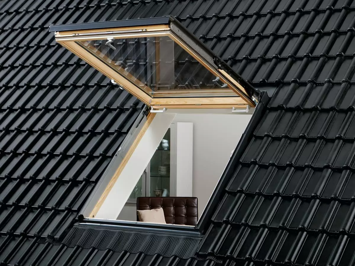 Слайд #2 | Окно-люк Velux GTL